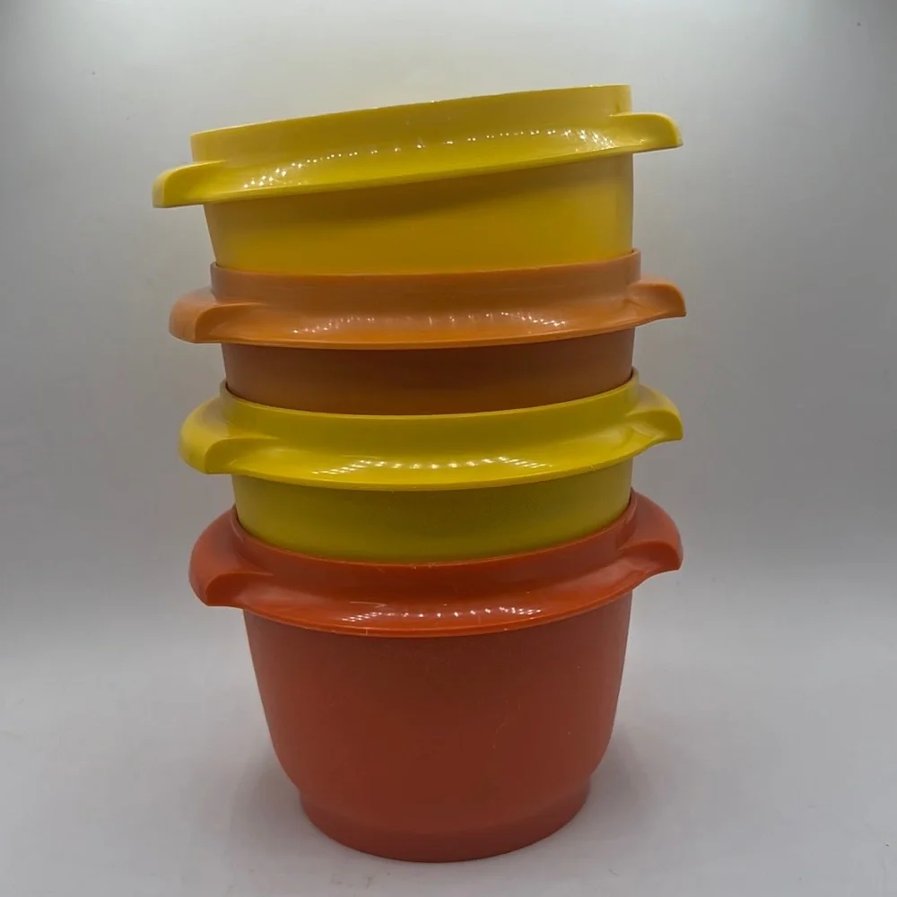 Tupperware Set of 4